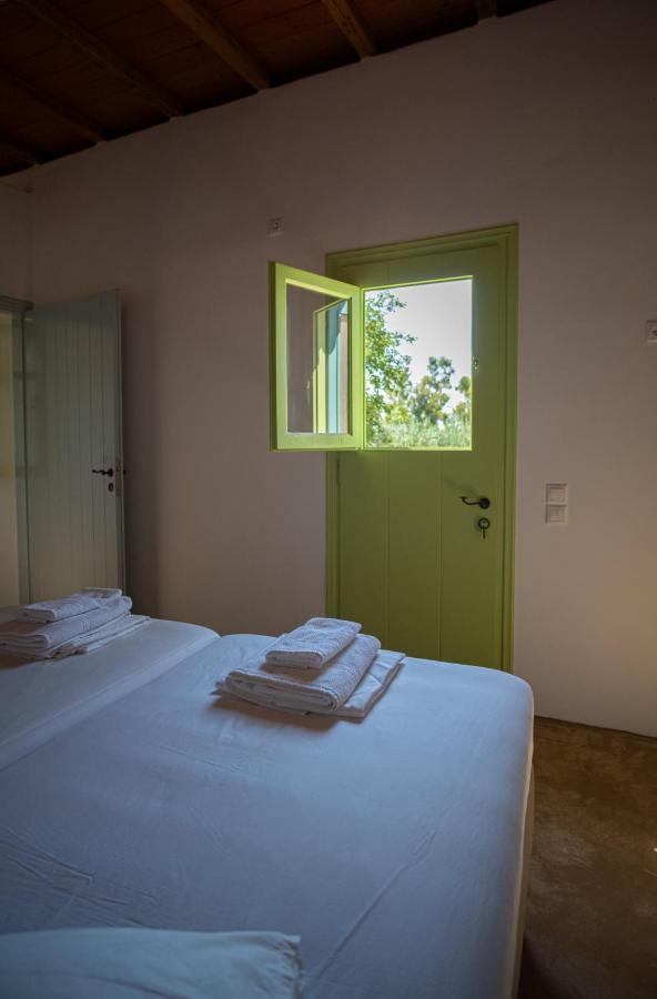 Simboro House - Kythoikies Holiday Houses Kythira Town Exterior photo